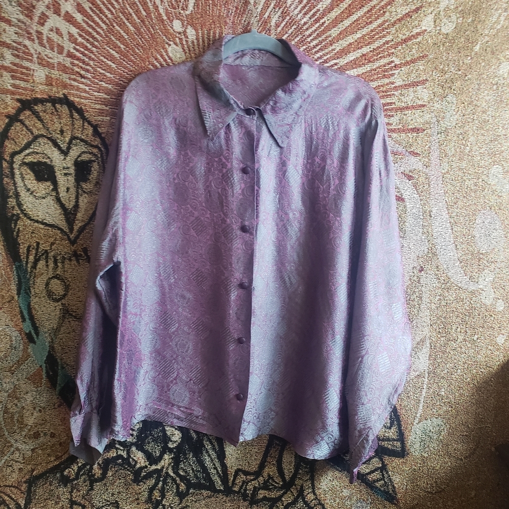 TRIPPY, handmade silk blouse.